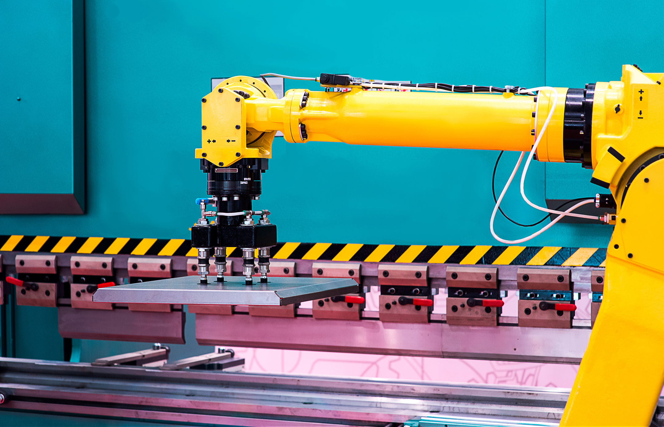 Quais os primeiros passos para investir em alimentação de máquinas robotizadas?