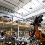 Como a robótica industrial impulsiona a sustentabilidade e a eficiência energética