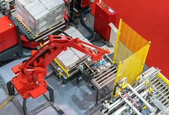Como o sistema de paletização robotizado melhora a produtividade na indústria