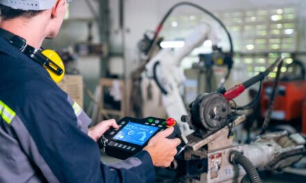 Por que investir na automação de máquinas industriais?